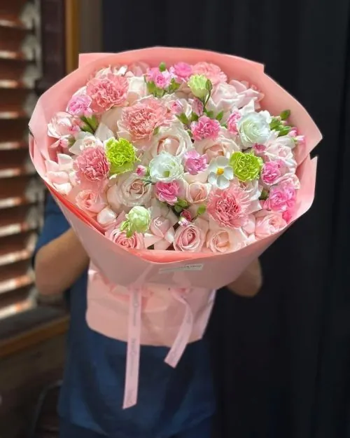 Bó hoa hồng trắng tinh khôi tặng sinh nhật mẫu 511